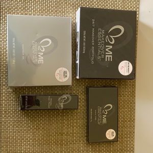 Makeup set brand new